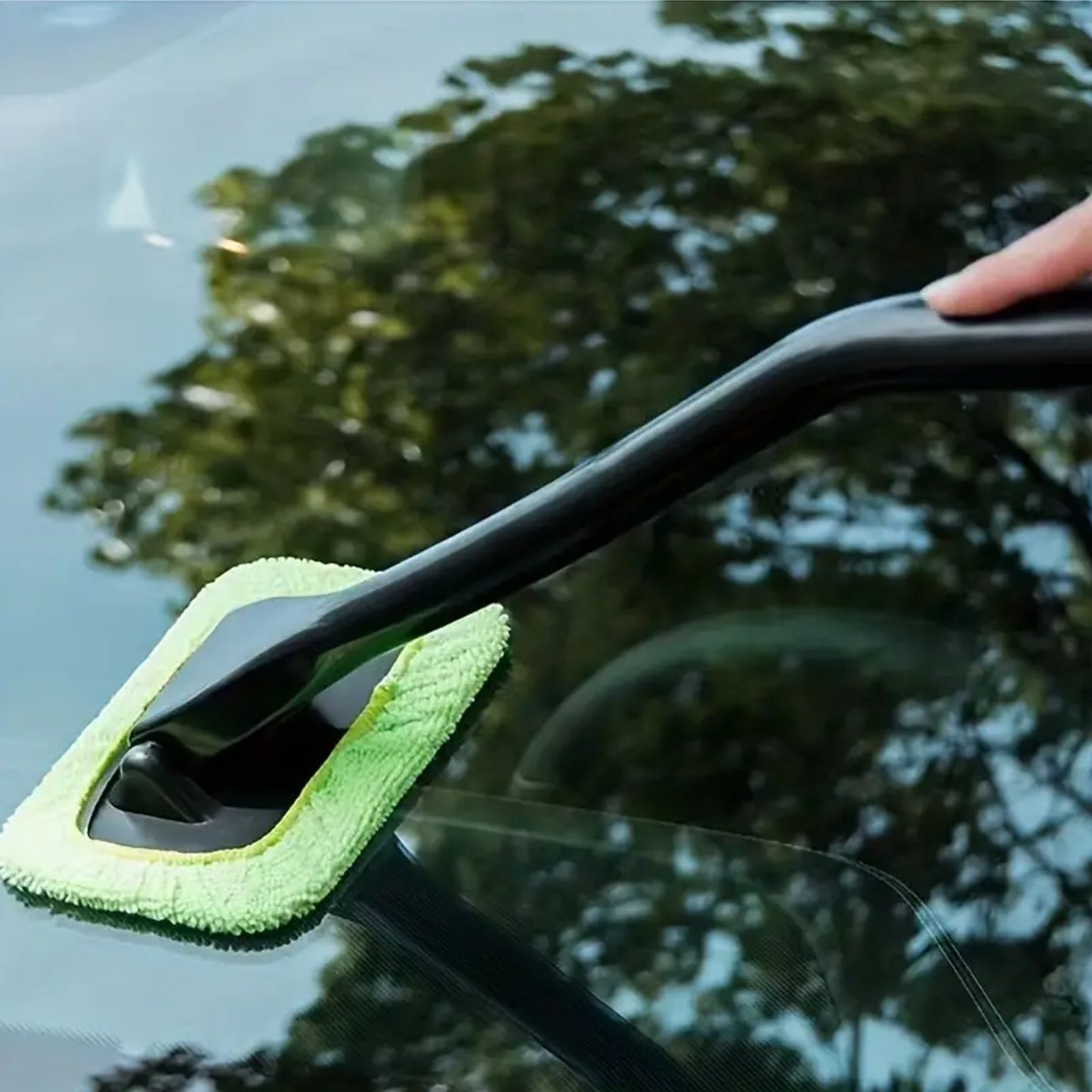 ClearView™ Windshield Cleaner Wiper – 38cm Handle with Microfiber Cloth